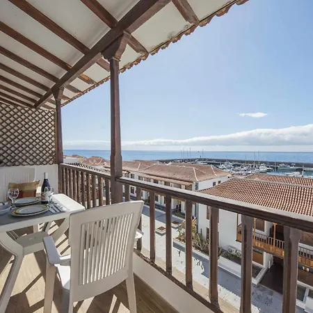Atico Gigantes Vistas+wifi 600 Mbps + Playa Santiago del Teide