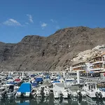 Atico Gigantes Vistas+wifi 600 Mbps + Playa شقة